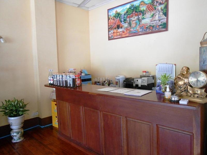 Rimvang Guesthouse 琅勃拉邦 外观 照片