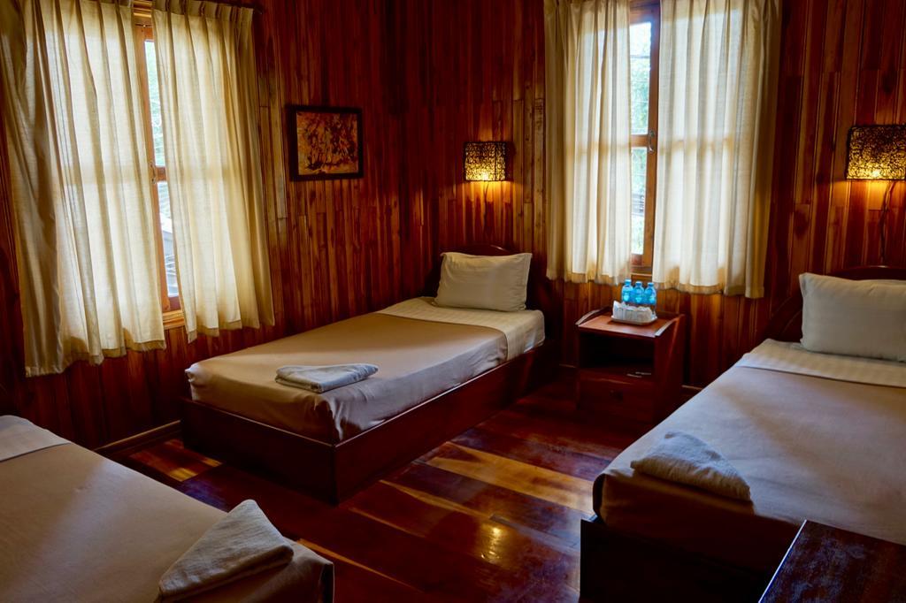 Rimvang Guesthouse 琅勃拉邦 外观 照片